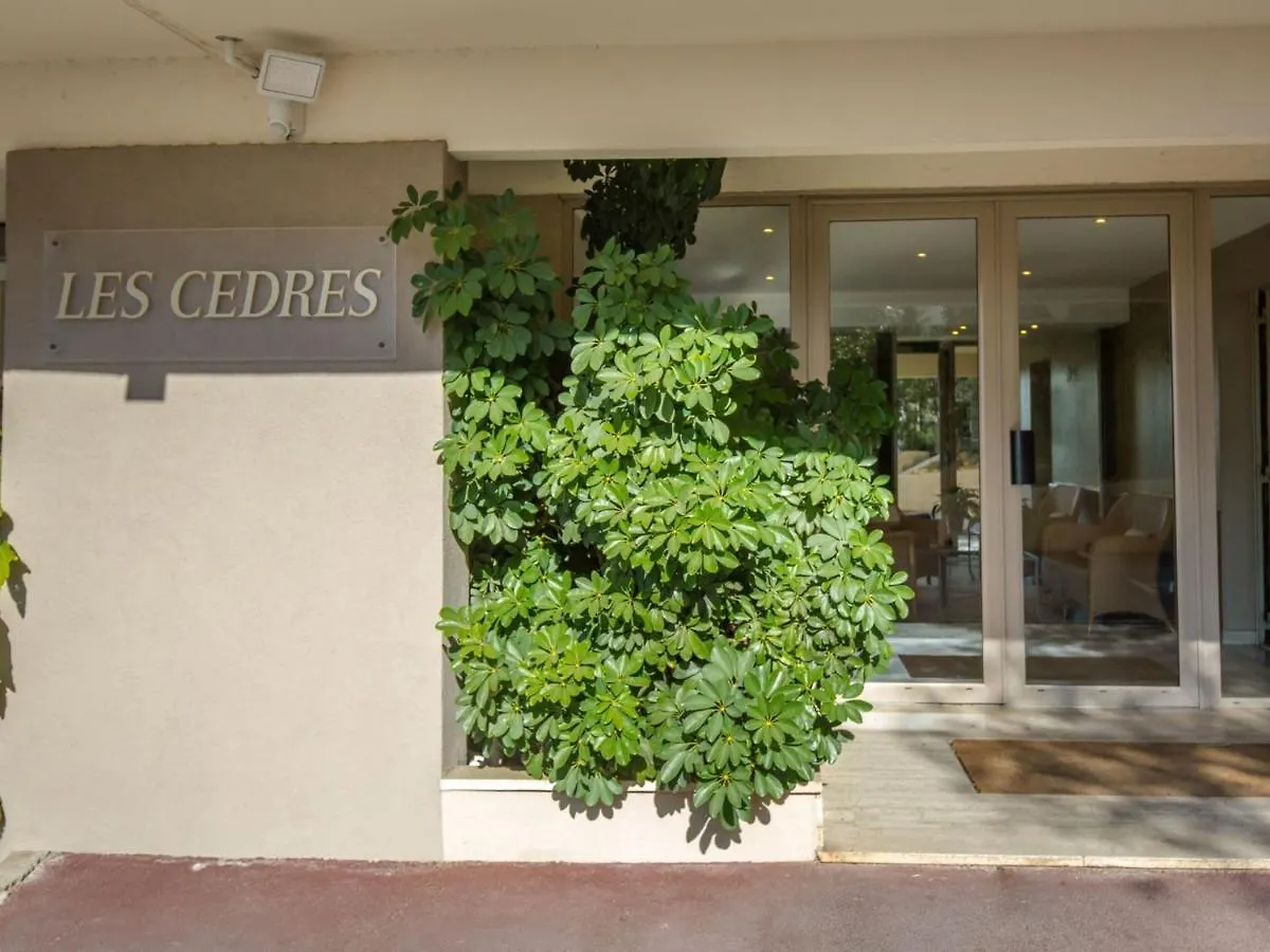 Apartment Studio Climatise Pour 2, Proche Plage Et Commerces, Animaux Admis, Wifi, Parking - Fr-1-466A-20 Saint-Raphael  France